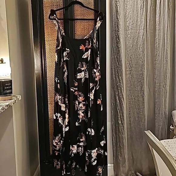 City Chick Black, Orange, and Brown Sundress - Picture 6 of 6